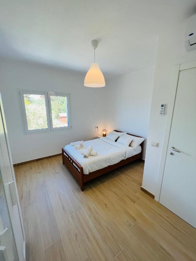 A Casa Di Tinny Barbusi Екстер'єр фото